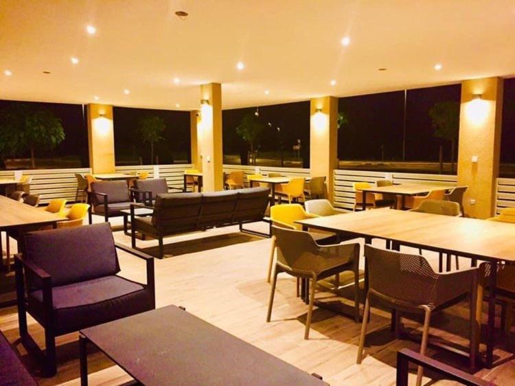 Hotel Restavracija In Prenocisca Carda Martjanci Exteriér fotografie
